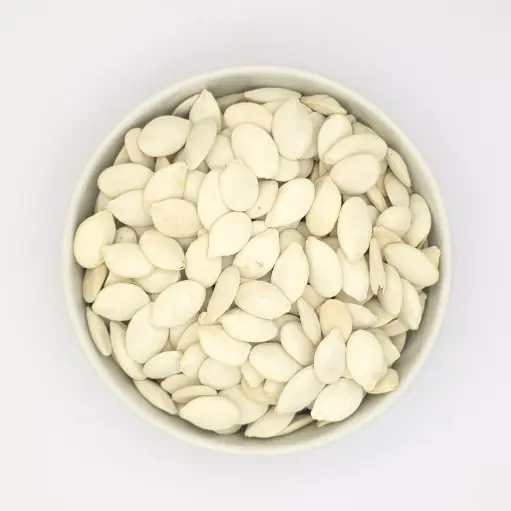 لب ابيض عريض